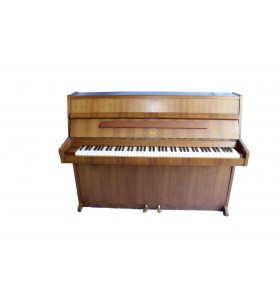 108 SW noyer satiné de la marque Ibach